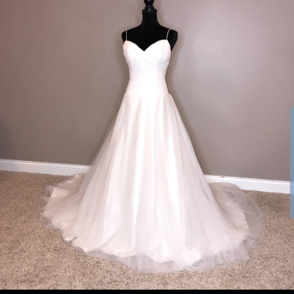 Wedding dress and veil